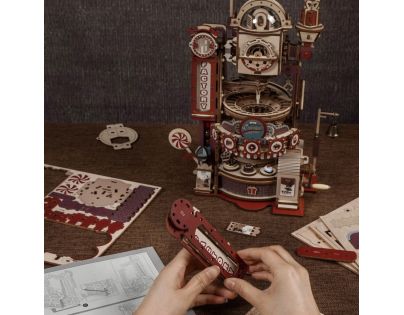 RoboTime 3D skladačka guličkovej dráhy Továreň na čokoládu