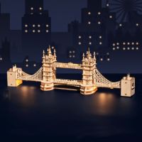 RoboTime drevené 3D puzzle most Tower Bridge svietiaci 3