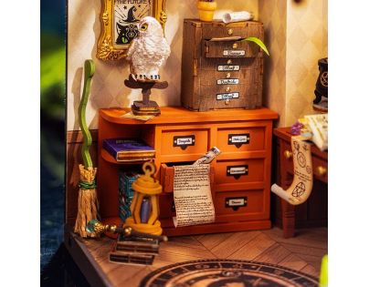 RoboTime Miniatúra domčeka Čarodejova pracovňa