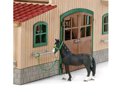 Schleich 42195 Stáj s koňmi a příslušenstvím - Poškozený obal