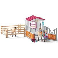 Schleich 42369 Stáj s koňmi arabskými a ošetřovatelkou Schleich 42369 Stáj s koňmi arabskými a ošetřovatelkou