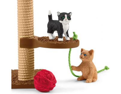 Schleich Škrabací mačací strom s mačiatkami