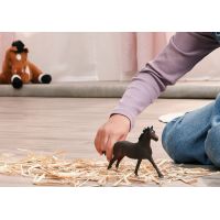 Schleich Zvieratko - kobyla anglického plnokrvníka 6