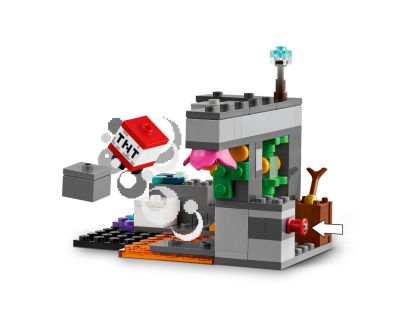 LEGO® Minecraft® 21274 Stretnutie so Strážcom