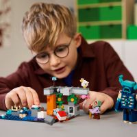 LEGO® Minecraft® 21274 Stretnutie so Strážcom 5