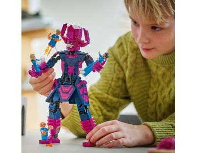 LEGO® Marvel 76316 Fantastická štvorka vs. zostaviteľná figúrka Galactuse