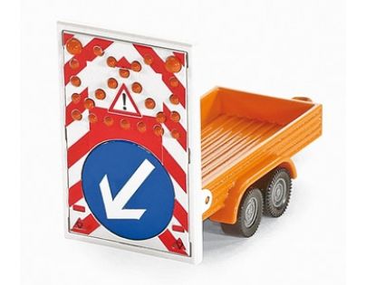Siku 1660 Trasportér s přívěsem k náhlým dopravním uzavírkám