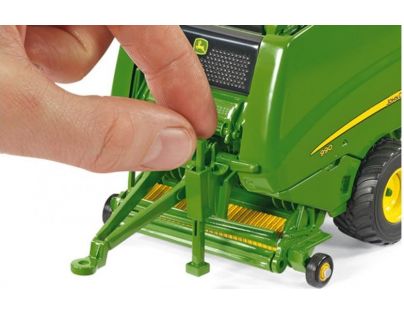 Siku Control limitovaná edice RC traktor John Deere a balíkovačka John Deere 1:32