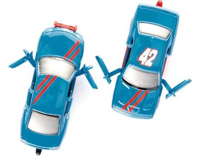 Siku Super Dodge Charger so závodným autom na vleku 1:55