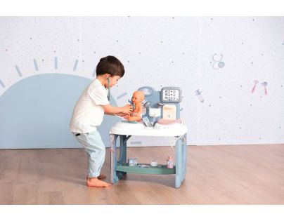 Smoby Baby Care Center Vyšetrovací stôl s príslušenstvom
