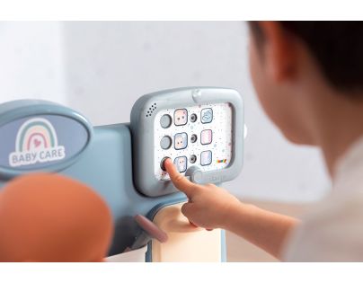 Smoby Baby Care Center Vyšetrovací stôl s príslušenstvom