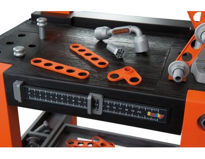 Smoby Black&Decker Pracovná dielňa Bricolo One