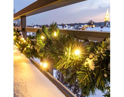 Solight LED vianočná girlanda s ihličím, 5m, 80x LED, časovač, 3xAA, IP44