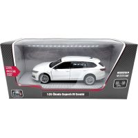 Sparkys 1:35 Škoda Superb IV Combi biela 4