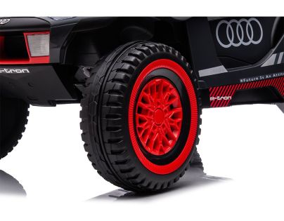 Sparkys Detské elektrické auto Audi RS Q E-TRON + diaľkový ovládač