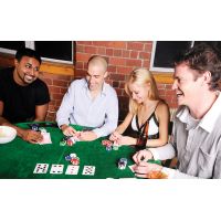 Sparkys Klasické hry – 2 balíčky hracích kariet a 5 kociek 3