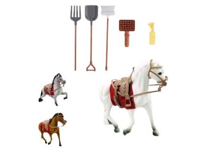 Sparkys Kôň v stajni s príslušenstvom 7 ks