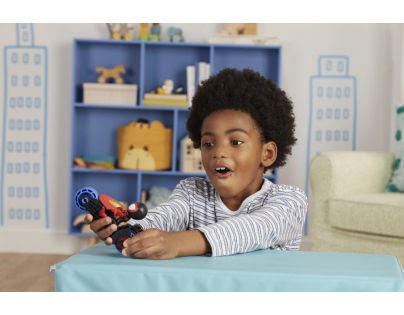 SpiderMan Spidey and his amazing friends Motorka a figurka 10 cm Miles Morales SpiderMan