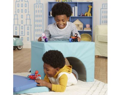 SpiderMan Spidey and his amazing friends Motorka a figurka 10 cm Miles Morales SpiderMan