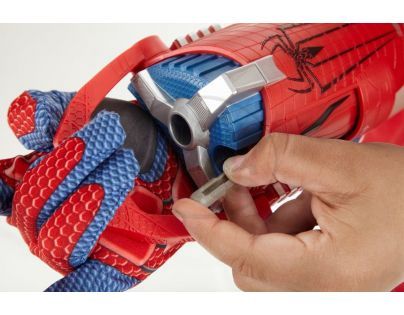 Hasbro 26725 - Spiderman pavučinomet na projektily