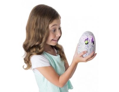 Spin Master Hatchimals draggles fialová