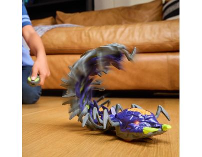 Spin Master HEX Bots vystreľujúca stonožka
