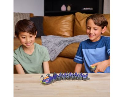 Spin Master HEX Bots vystreľujúca stonožka