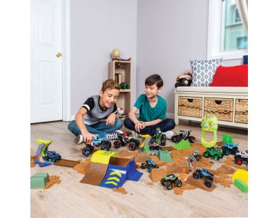 Spin Master Monster Jam sada s tekutým pieskom Delux Max - D