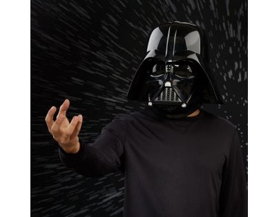 Hasbro Star Wars Helma Darth Vadera