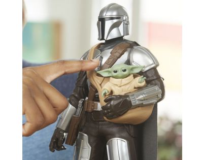Hasbro Star Wars Mandalorian a Grogu figúrka 30 cm