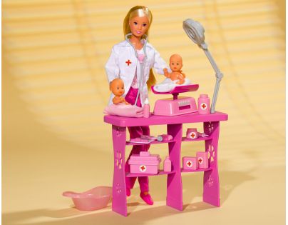 Simba Panenka Steffi Baby Doktorka