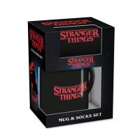 Stranger Things darčekový set (hrnček a ponožky)
