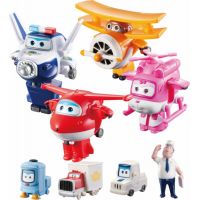 Super Wings Transformuj Robota 4 členové posádky v balení Super Wings Transformuj Robota 4 členové posádky v balení