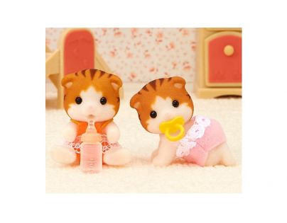 Sylvanian Families Baby dvojčatá mačiatka javorových mačiek
