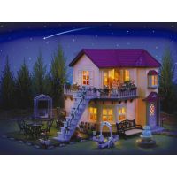Sylvanian Families Dárkový set Městský patrový dům se světly, nábytkem a postavičkami 5