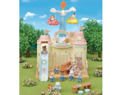 Sylvanian Families Detský kolotoč s lietadielko