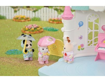 Sylvanian Families Slnečná zámocká škôlka