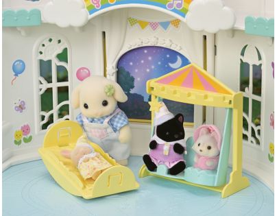 Sylvanian Families Slnečná zámocká škôlka