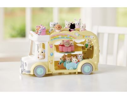 Sylvanian Families Dúhový škôlkový autobus 744
