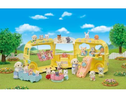 Sylvanian Families Dúhový škôlkový autobus 744