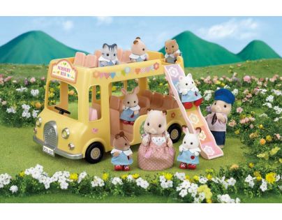 Sylvanian Families Dvoupatrový školní autobus