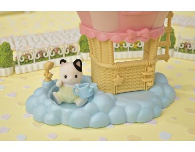 Sylvanian Families Mačiatko a zábavný balón pre bábätká
