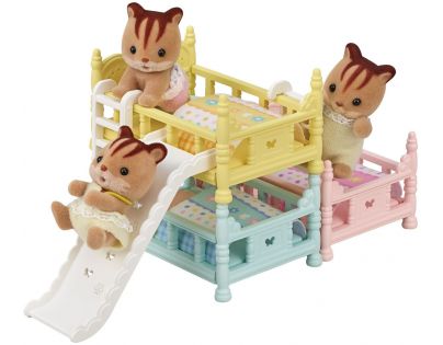 Sylvanian Families Nábytok Trojposchodová posteľ