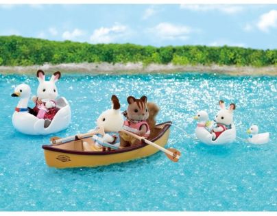 EPOCH 2883 Sylvanian families Canoe set