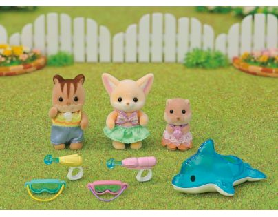 Sylvanian Families Tri kamaráti zo škôlky v bazéne