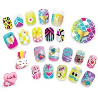 Tasia Veľká nechtová sada na úpravu nechtov s trblietkami a prsteňmi 3