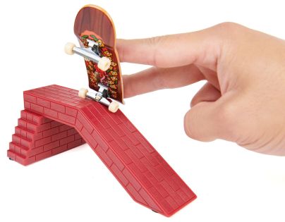 Tech Deck Fingerboard dvojbalenie s prekážkou Krooked