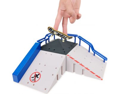 Tech Deck Xconnect pyramída