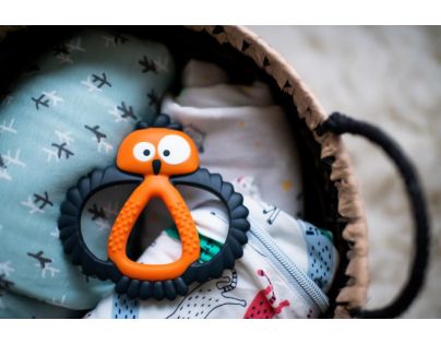 Tommee Tippee Hryzátko senzorické Kalani Maxi oranžové