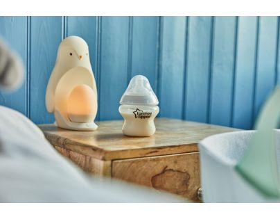 Tommee Tippee Nočné svetlo 2v1 tučniak